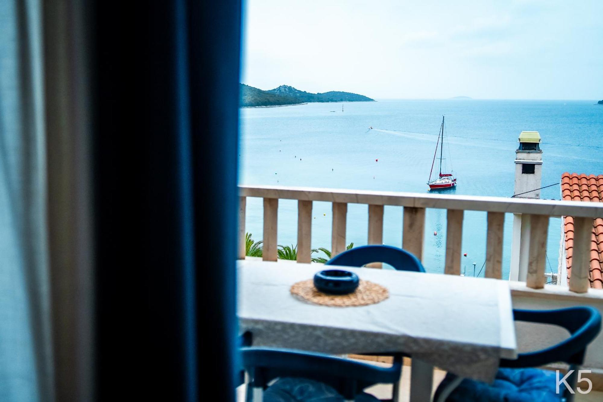 Apartments Horizont ロゴズニッツァ 部屋 写真