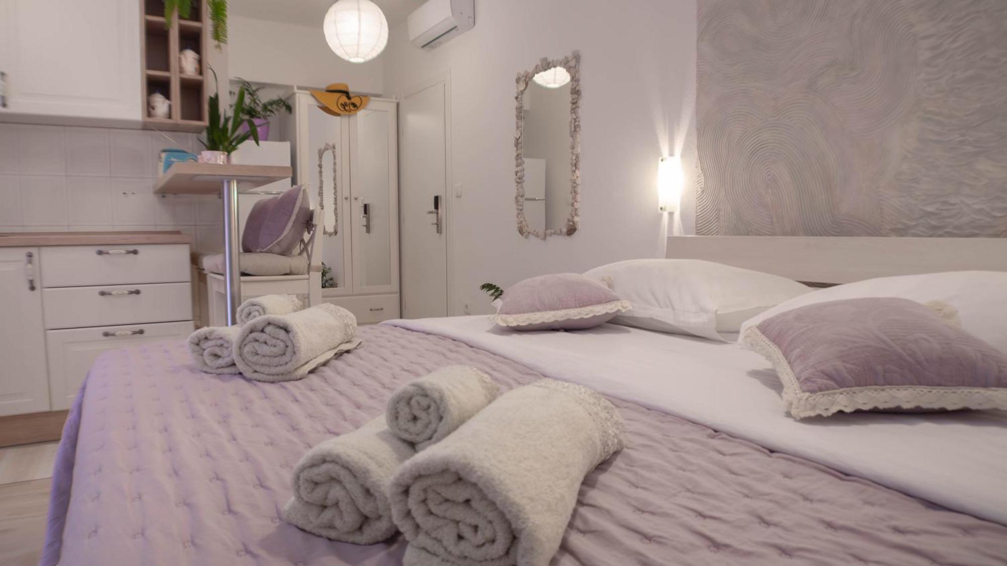 Apartments Horizont ロゴズニッツァ 部屋 写真